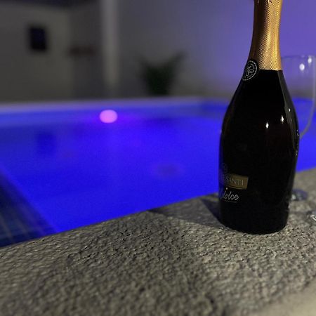 Kaštela Apartment Marinely מראה חיצוני תמונה