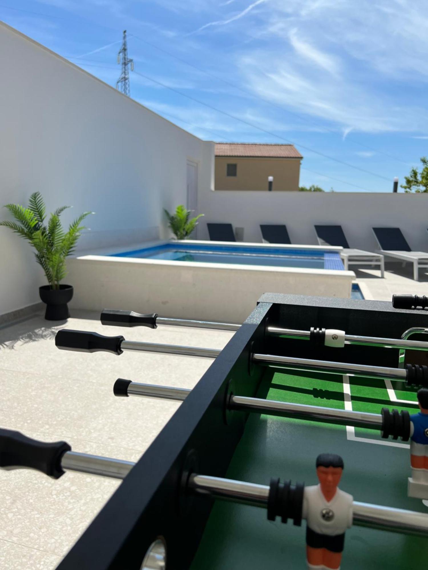 Kaštela Apartment Marinely מראה חיצוני תמונה