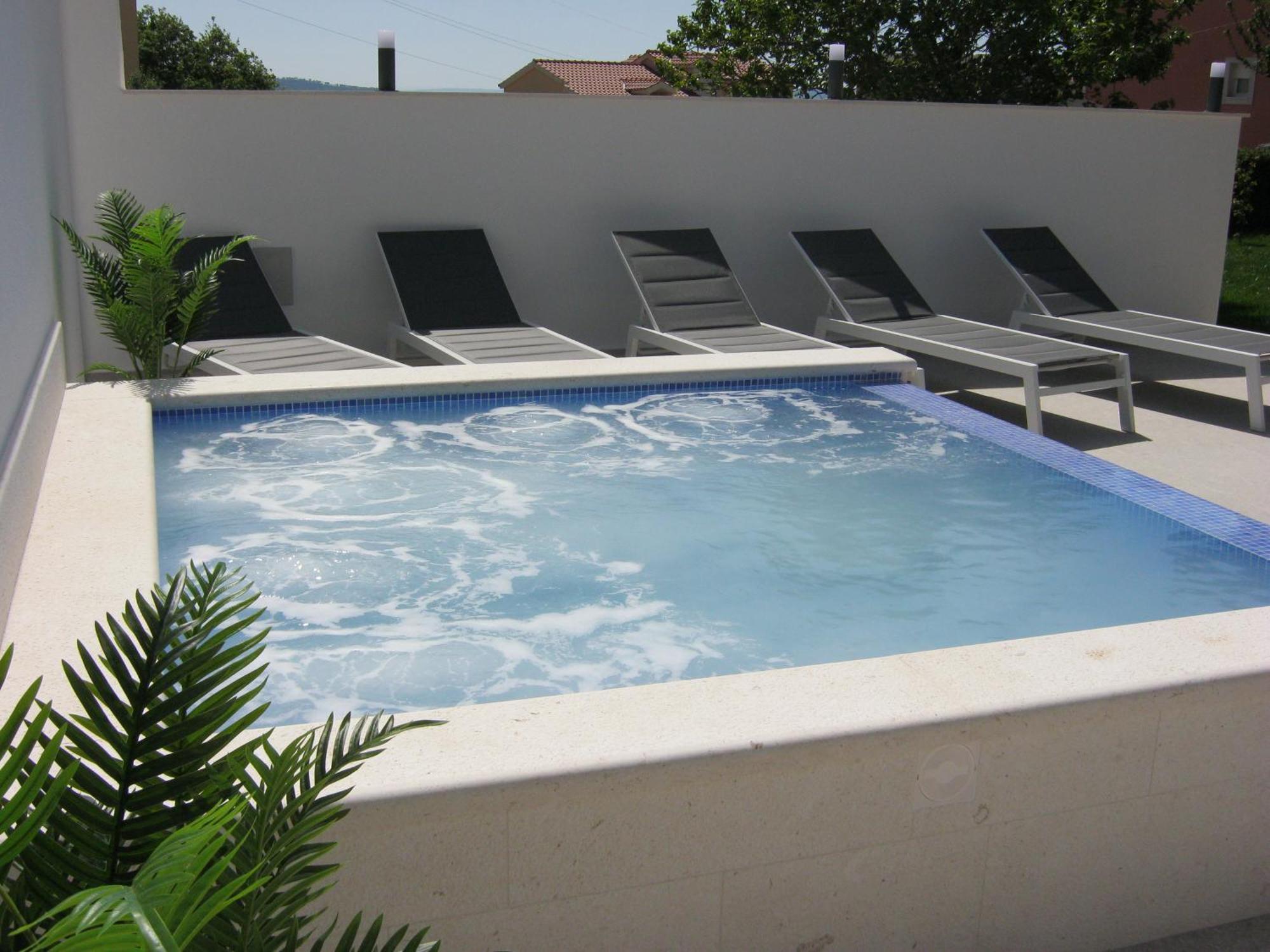 Kaštela Apartment Marinely מראה חיצוני תמונה