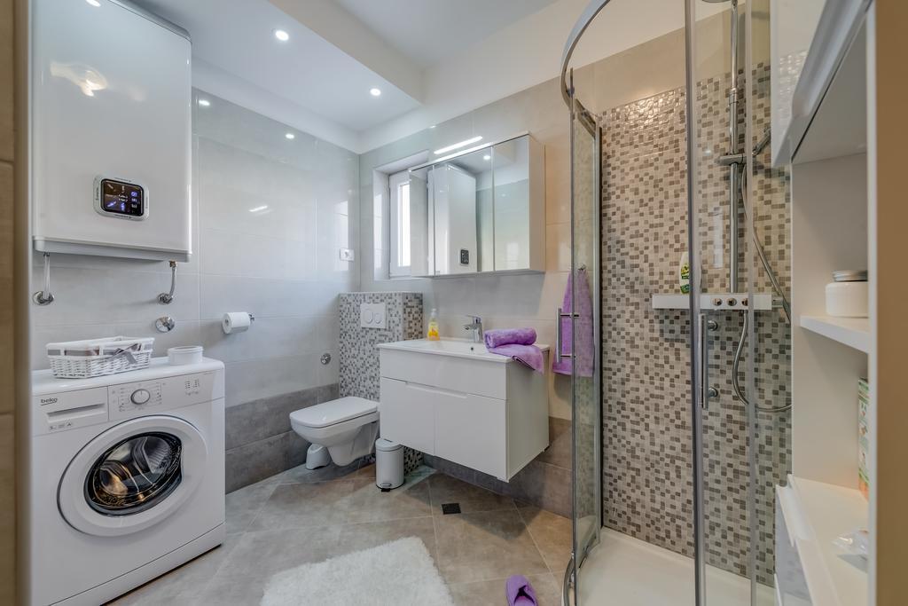 Kaštela Apartment Marinely מראה חיצוני תמונה