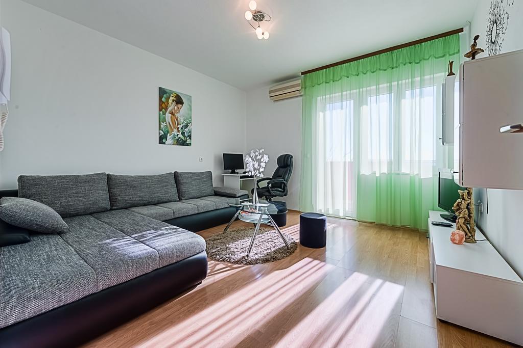 Kaštela Apartment Marinely מראה חיצוני תמונה