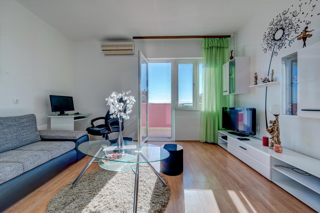 Kaštela Apartment Marinely מראה חיצוני תמונה